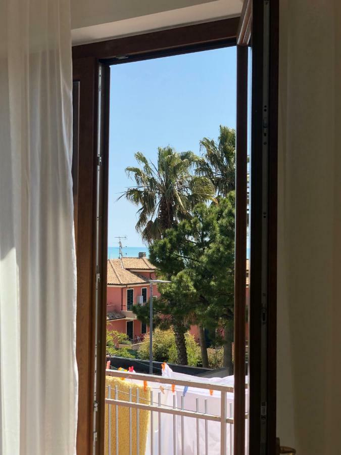 Appartamento In Casa Indipendente A 2 Km Dal Mare. Porto Sant'Elpidio Luaran gambar